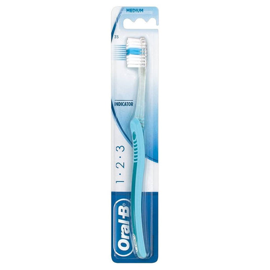 ORAL B 123 INDICATOR 35 MEDIO SPAZZOLINO C/CAPPUCCIO